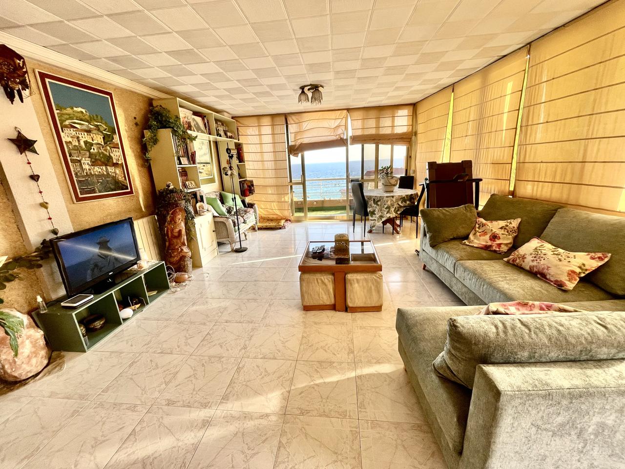 Ático en Venta en Benidorm – 2ª Línea de Playa Poniente