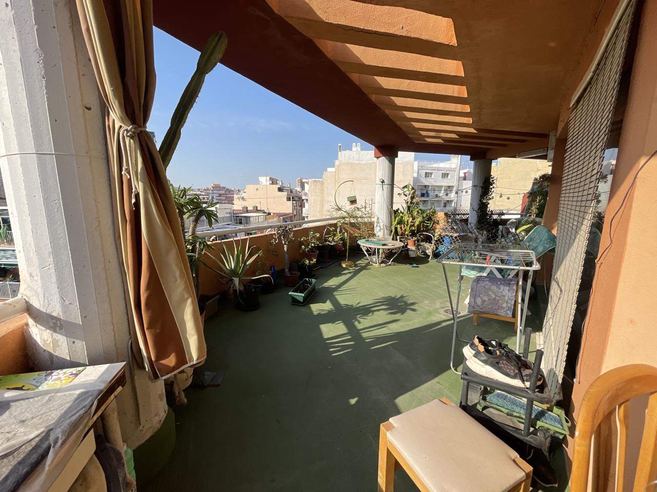 Ático en Venta en Benidorm – 2ª Línea de Playa Poniente