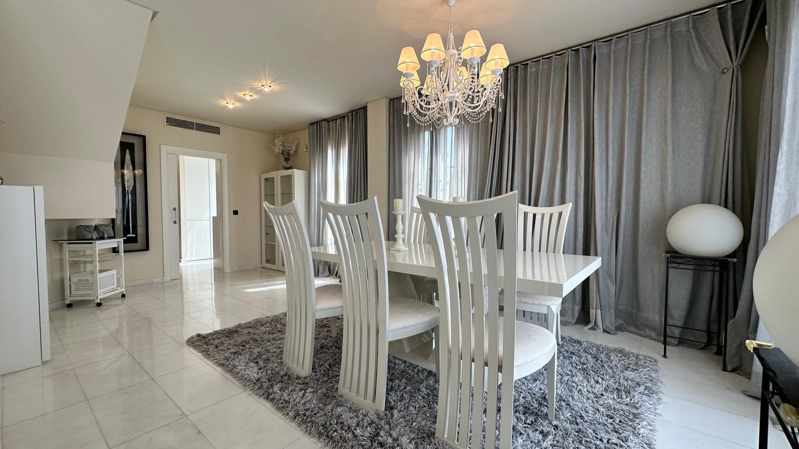Villa en Golf Bahía