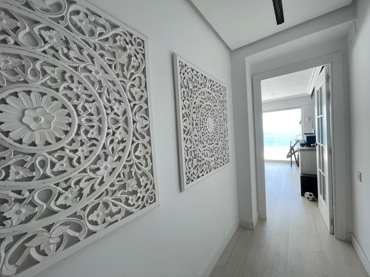 Traumhafte Penthouse-Wohnung zu verkaufen in erster Reihe am Levante-Strand – Benidorm
