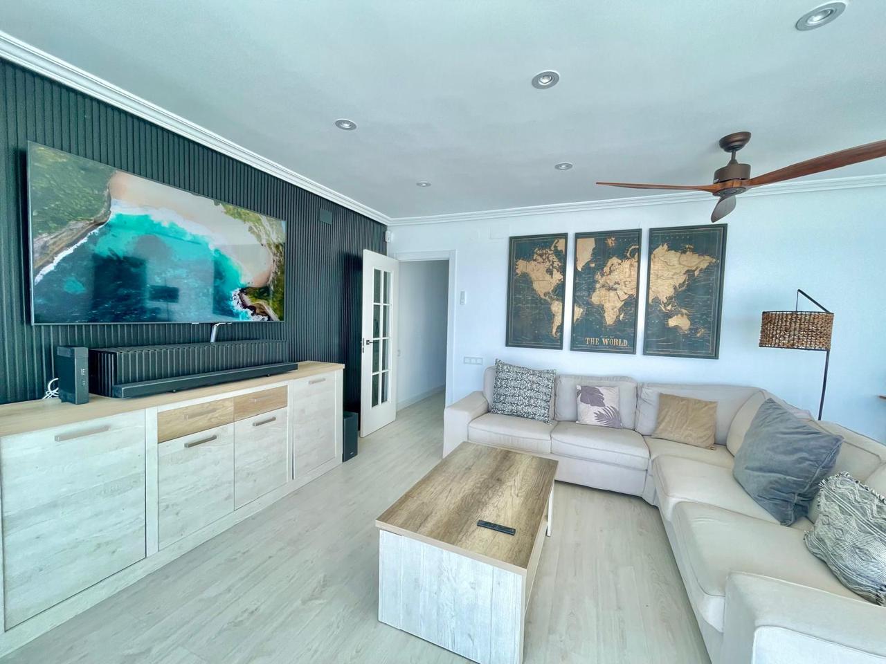 Traumhafte Penthouse-Wohnung zu verkaufen in erster Reihe am Levante-Strand – Benidorm