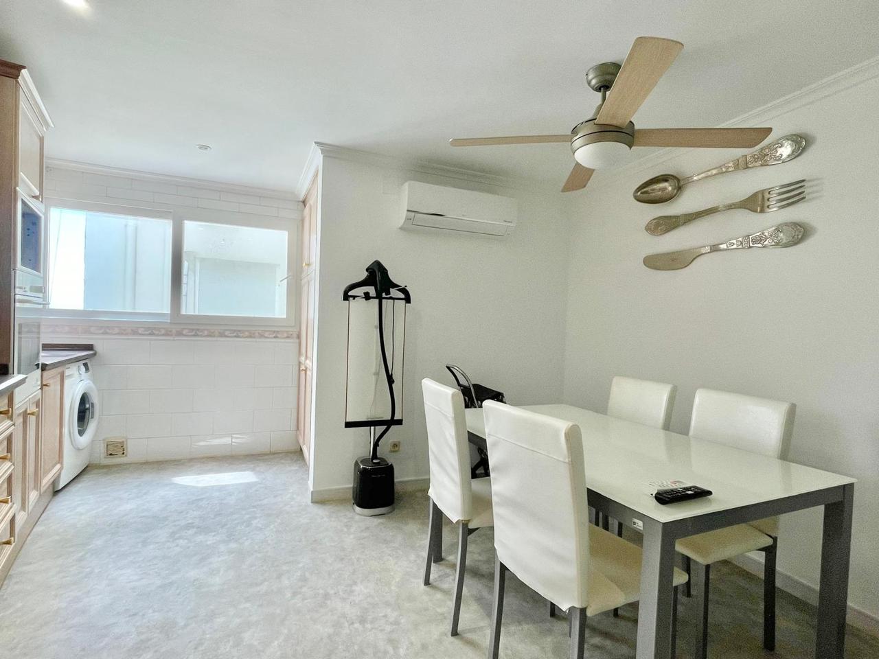 Traumhafte Penthouse-Wohnung zu verkaufen in erster Reihe am Levante-Strand – Benidorm