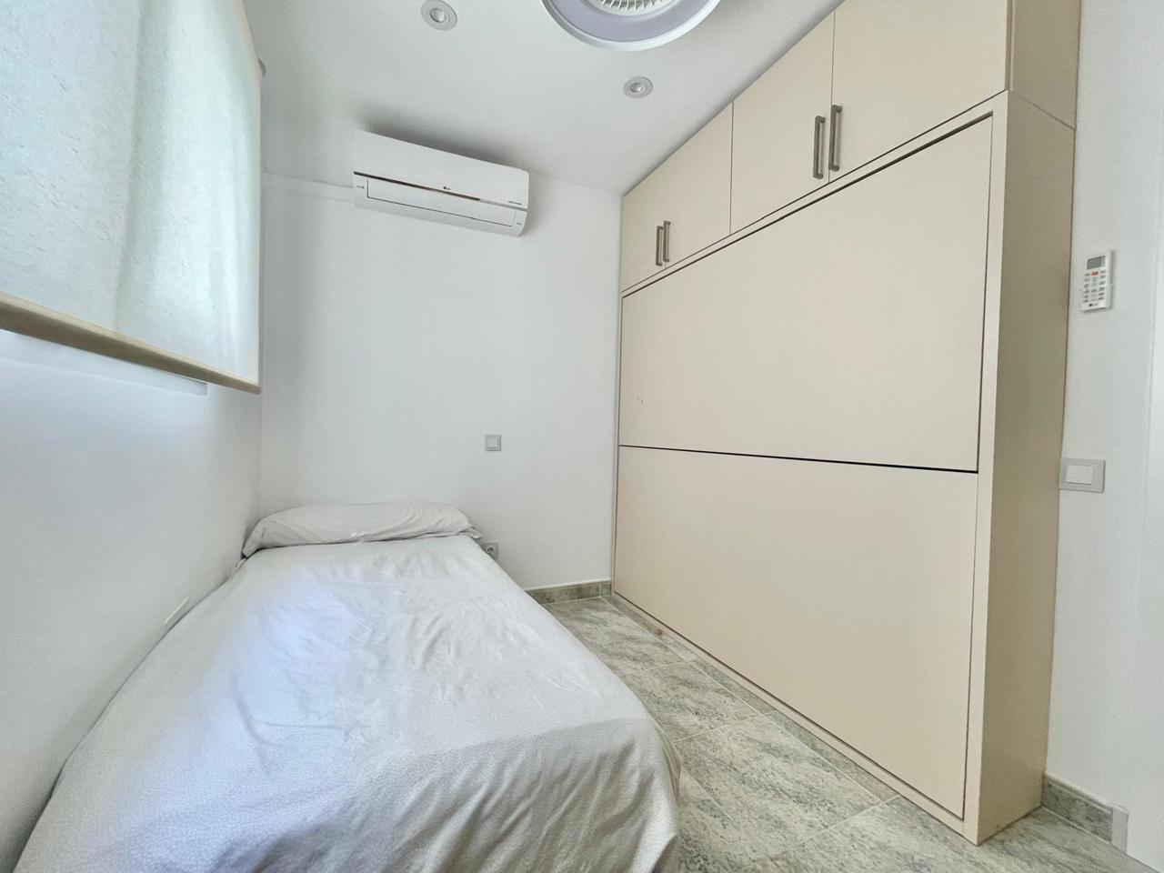Traumhafte Penthouse-Wohnung zu verkaufen in erster Reihe am Levante-Strand – Benidorm