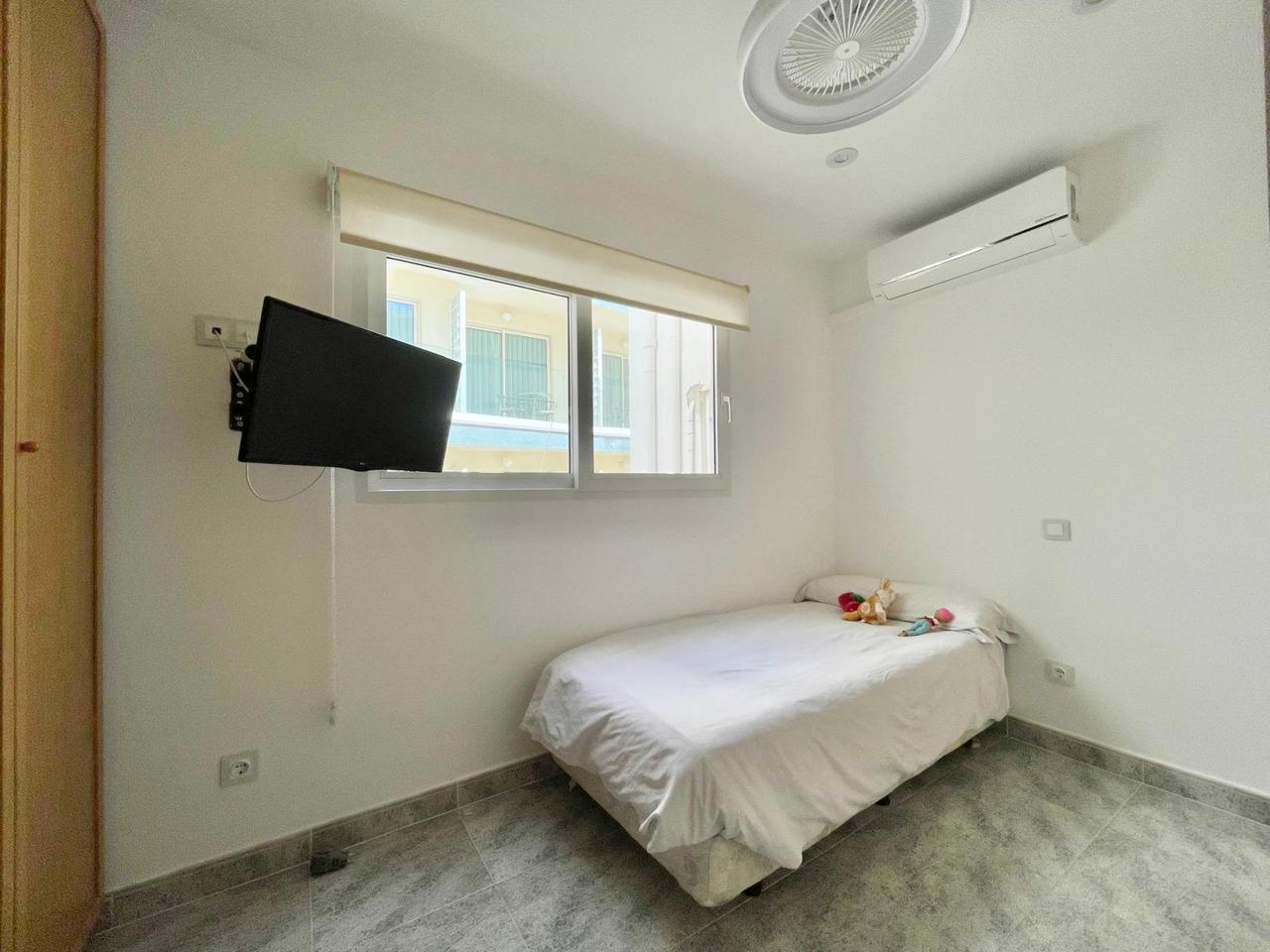 Traumhafte Penthouse-Wohnung zu verkaufen in erster Reihe am Levante-Strand – Benidorm