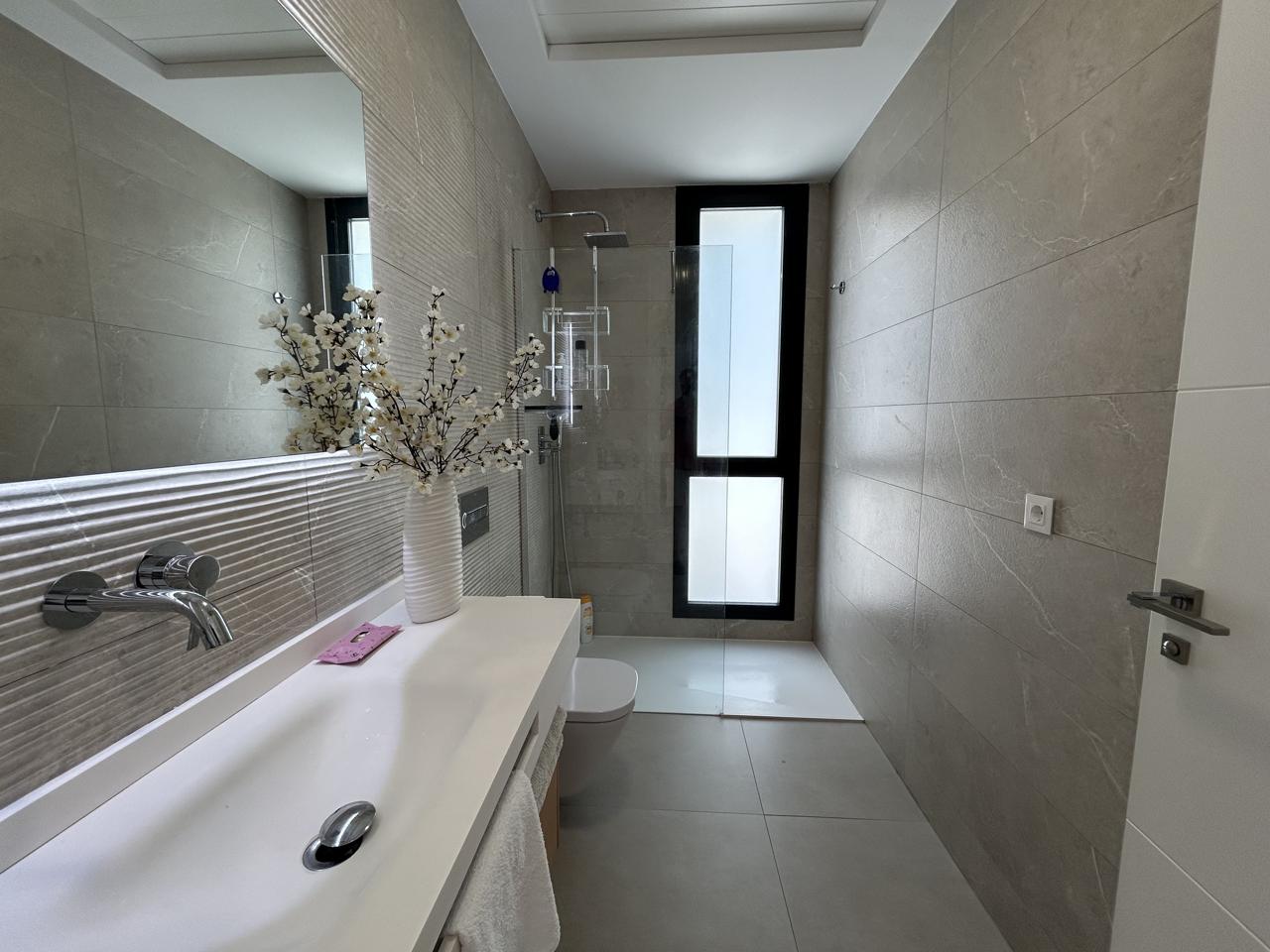 Exclusieve villa in Finestrat - luxe, design en comfort aan de Costa Blanca