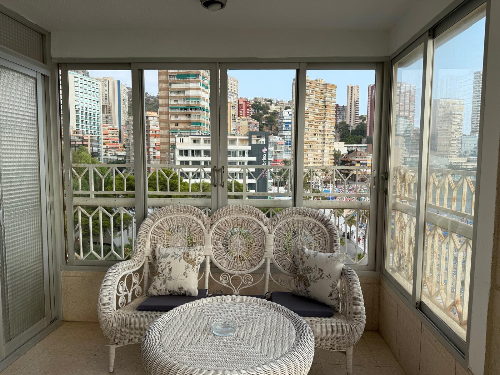 Apartament na rogu z widokiem na morze w Levante