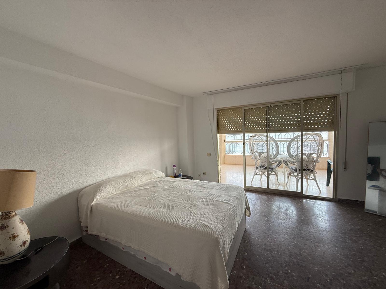 Apartament na rogu z widokiem na morze w Levante