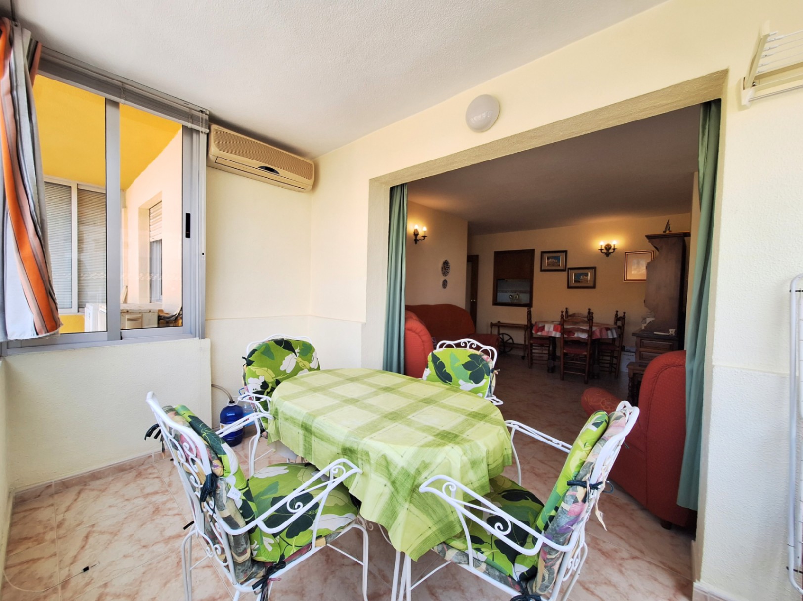 Apartamento de 3 dormitorios en el centro de Calpe