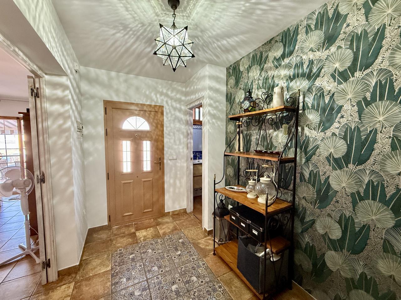 Casa en venta en La Nucía – amplitud, comodidad y entorno privilegiado.