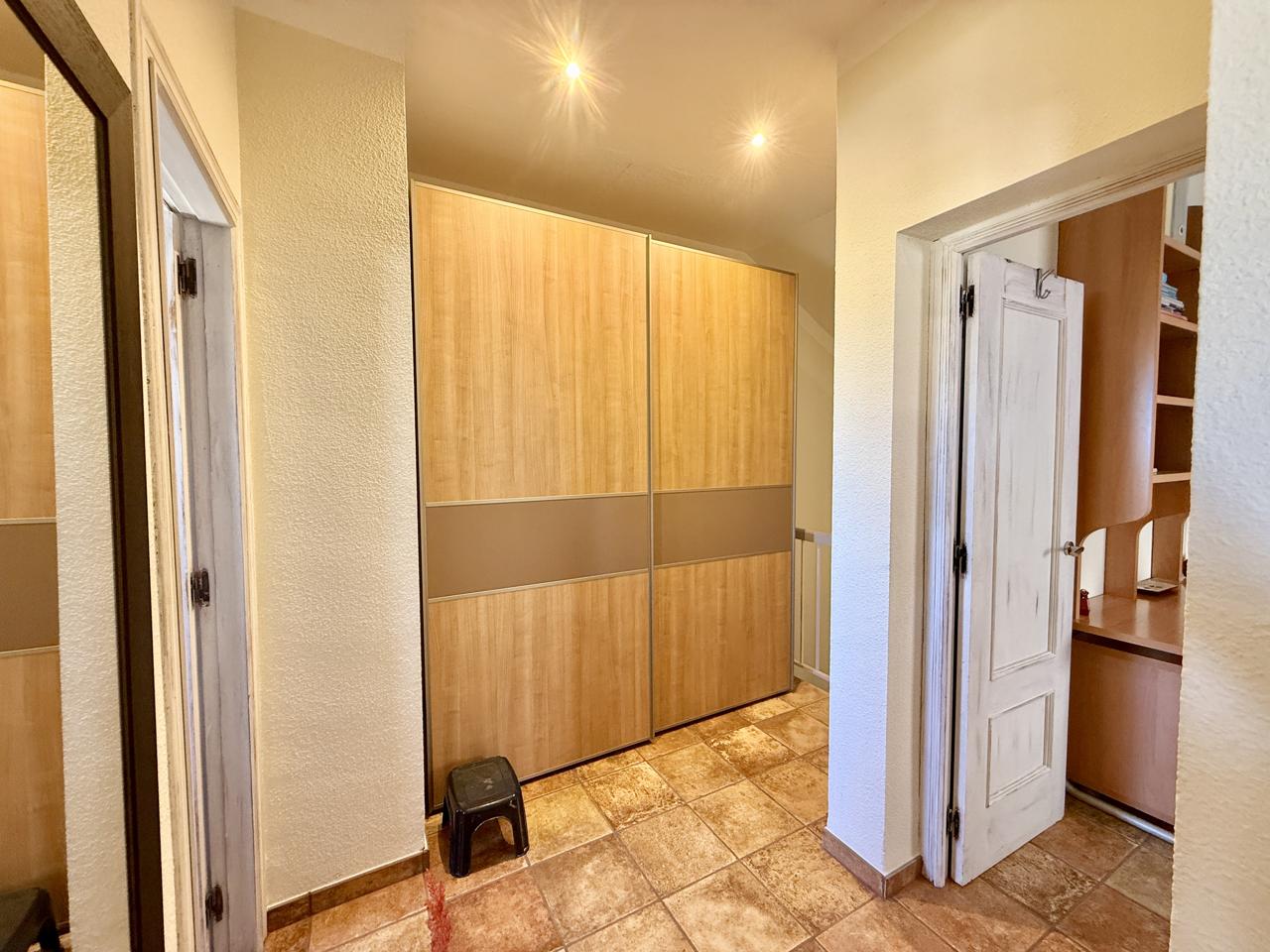 Casa en venta en La Nucía – amplitud, comodidad y entorno privilegiado.