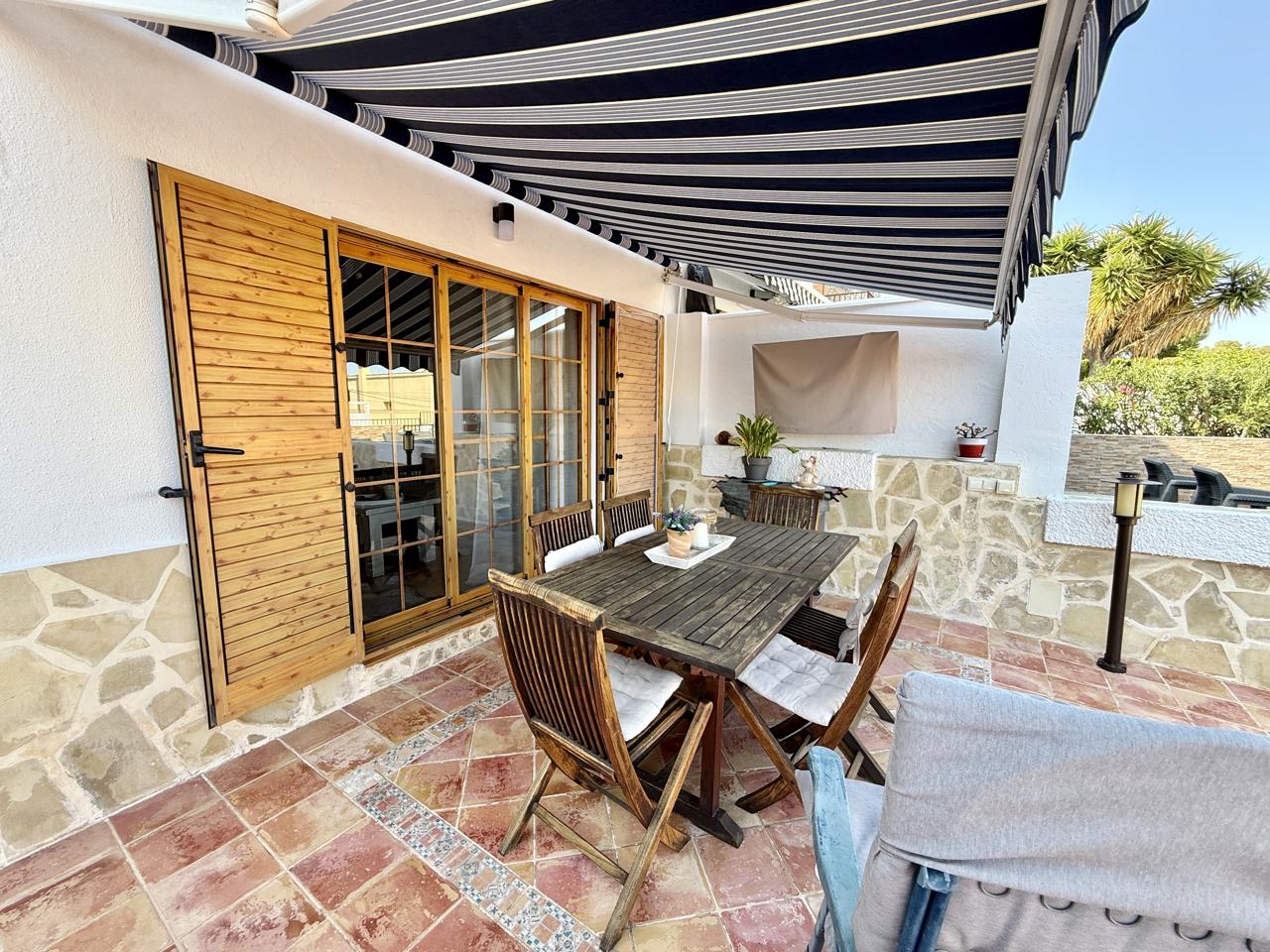 Casa en venta en La Nucía – amplitud, comodidad y entorno privilegiado.