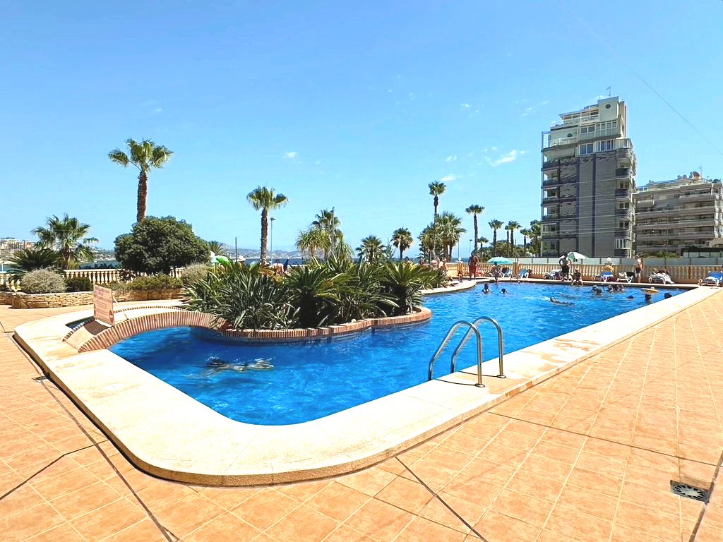Apartamento con vistas al mar en playa La Fossa, Calpe