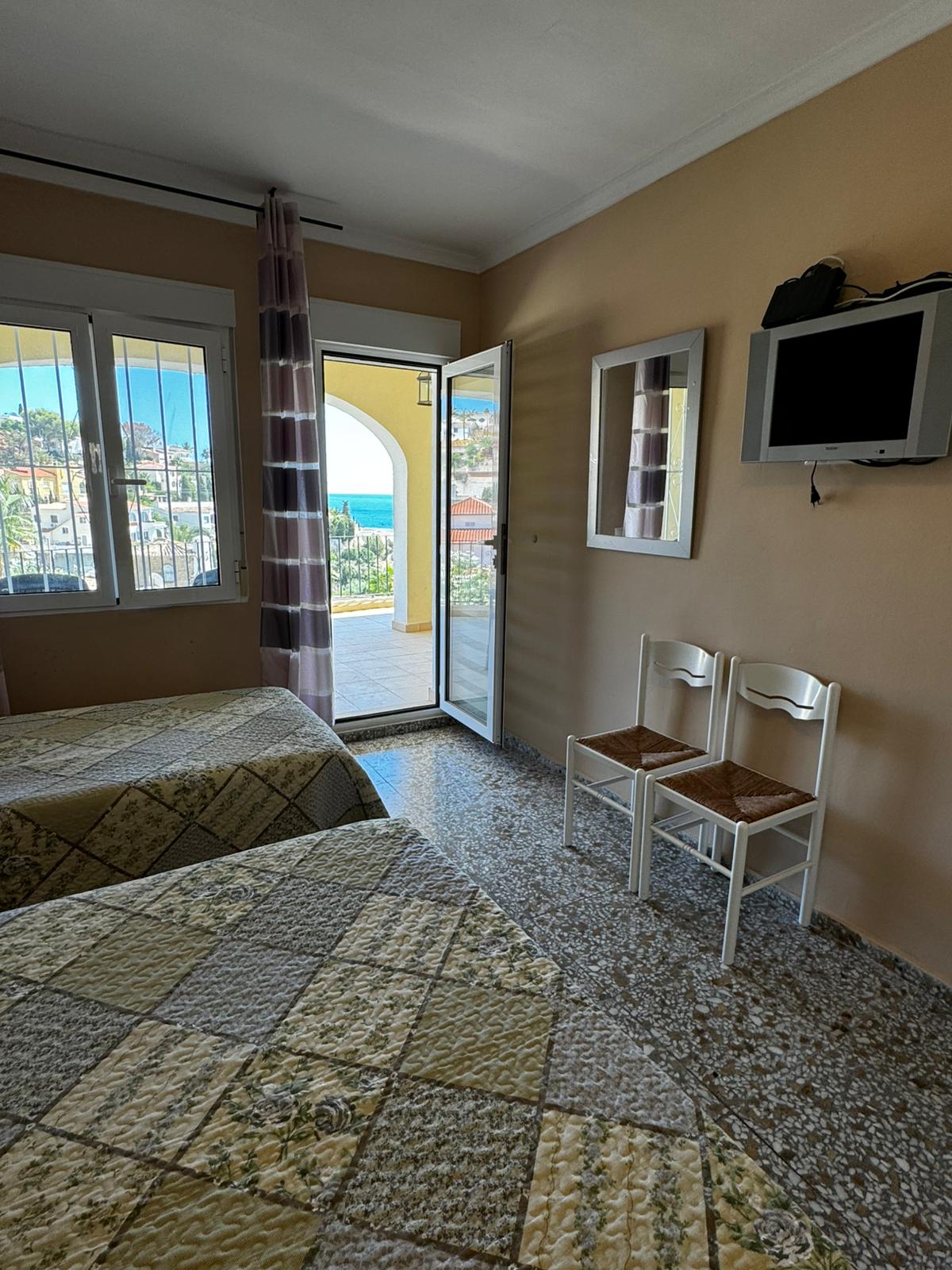 Villa independiente en Calpe, urbanización Canuta-Baja.