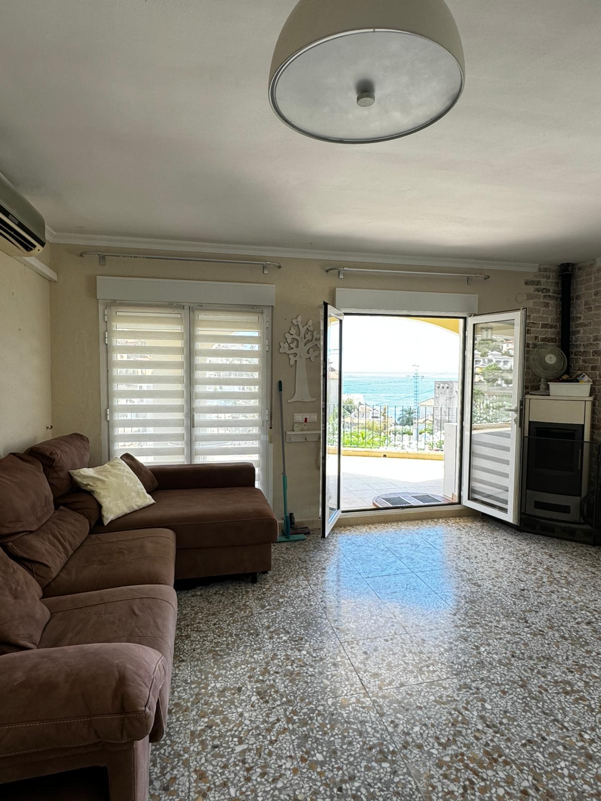 Villa independiente en Calpe, urbanización Canuta-Baja.