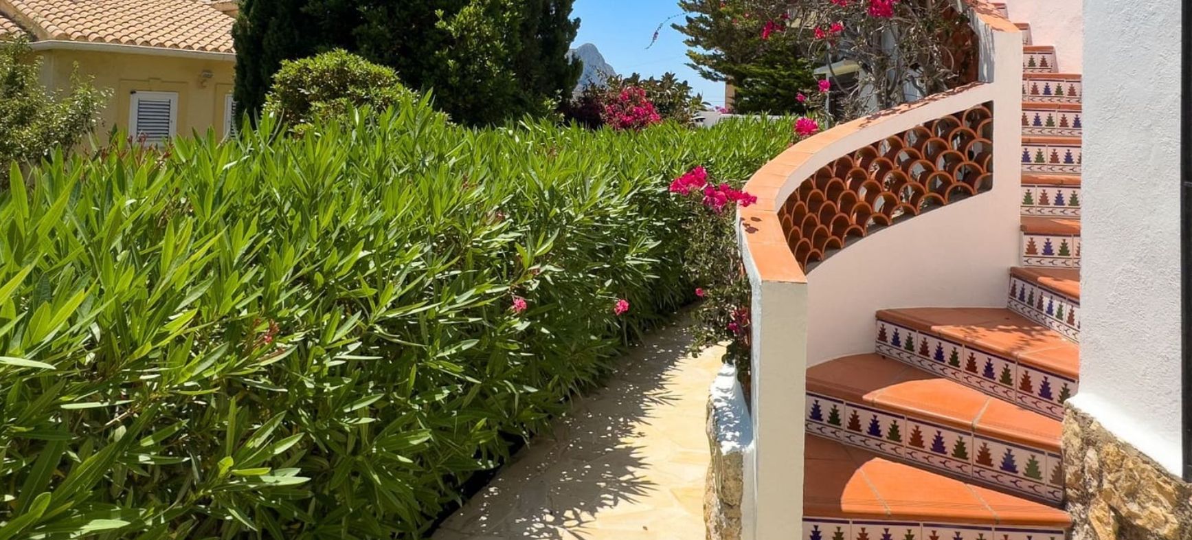 Casa de dos plantas en una zona tranquila de Calpe