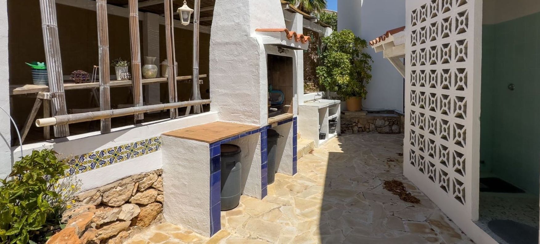 Casa de dos plantas en una zona tranquila de Calpe