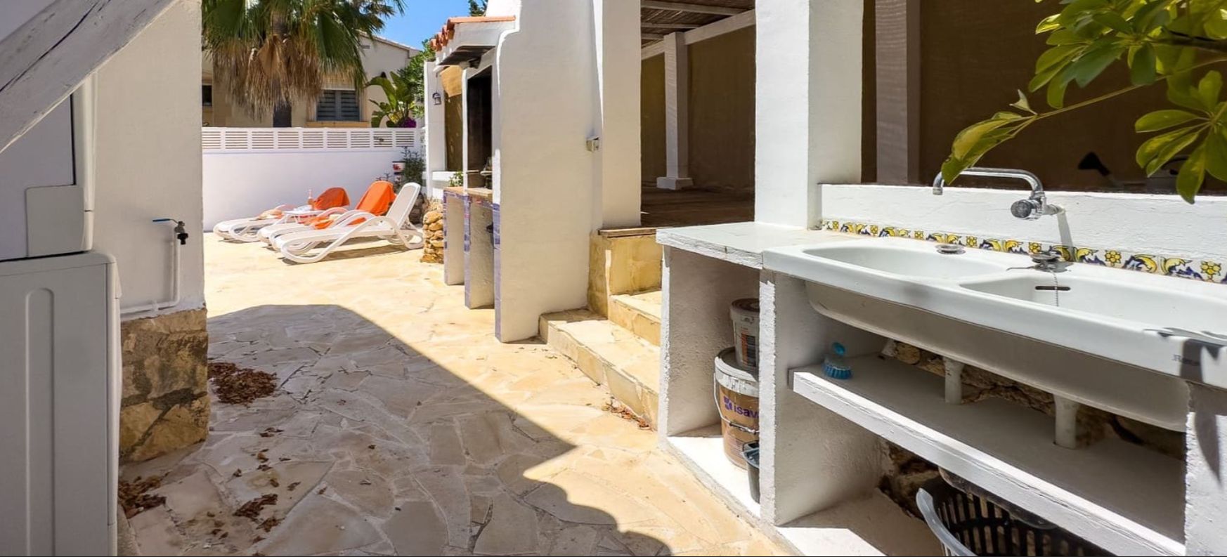 Casa de dos plantas en una zona tranquila de Calpe