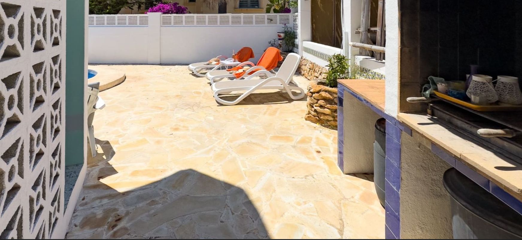 Casa de dos plantas en una zona tranquila de Calpe