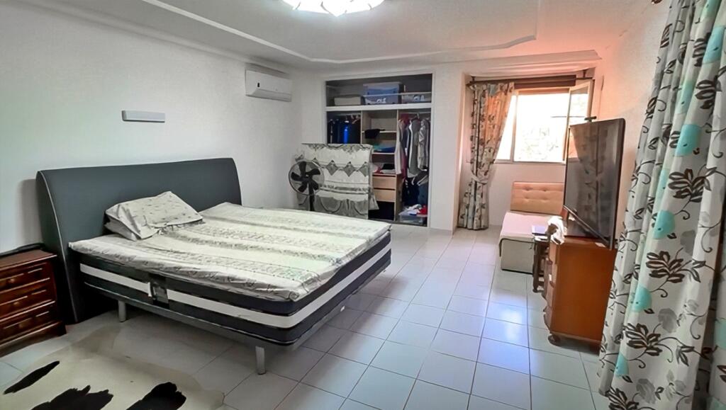 Nydelig villa til salgs i Calpe med havutsikt og 6 soverom