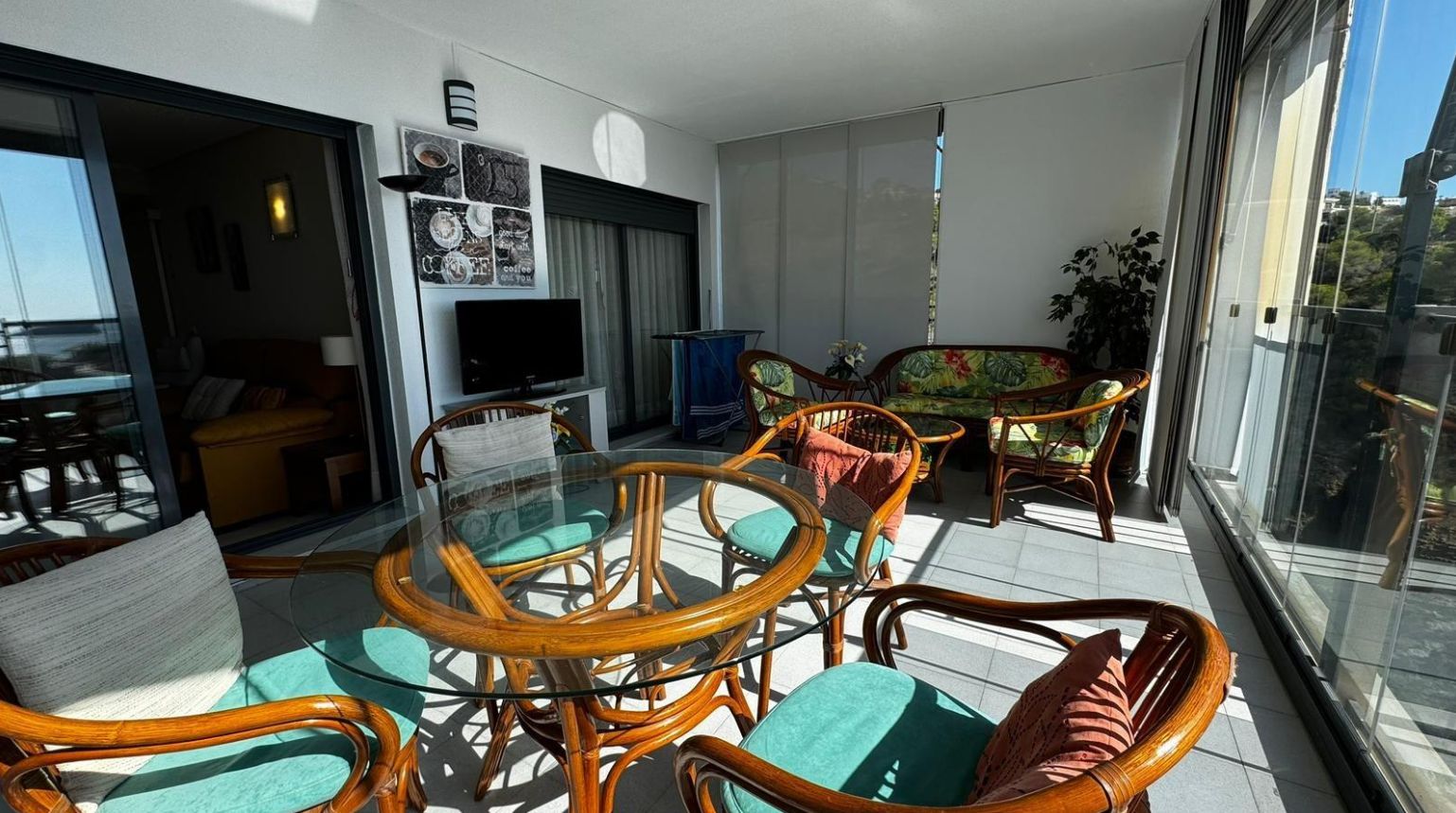 Apartamento con vistas al mar en Rincón de Loix