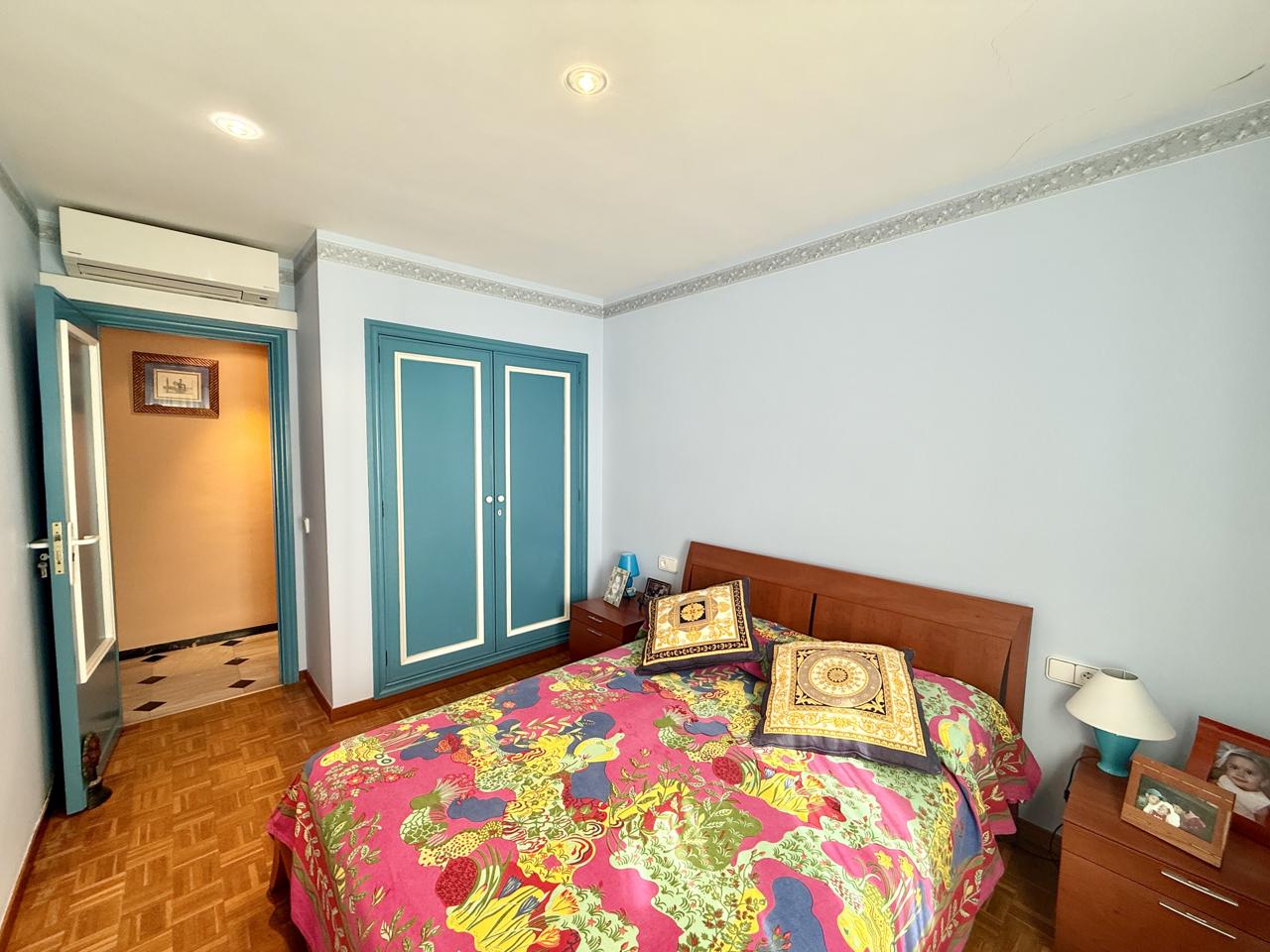 Piso de lujo en venta en primera línea de Playa de Levante, Benidorm — Exclusividad, amplitud y las mejores vistas al mar