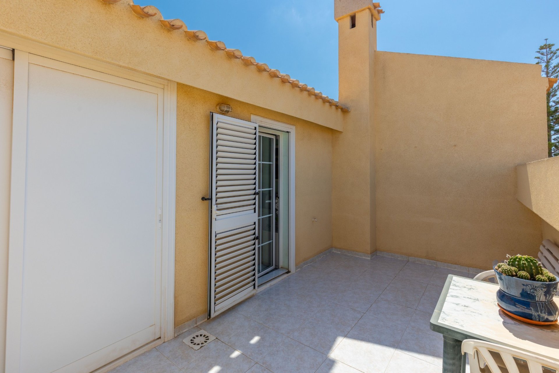 Villa / Revente TORREVIEJA · ZONE LOS FRUTALES · ALICANTE