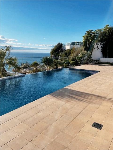 Villa en primera línea
