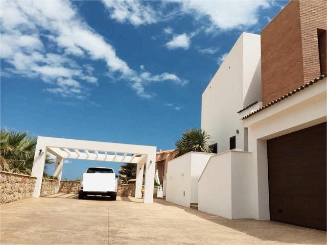 Villa en primera línea