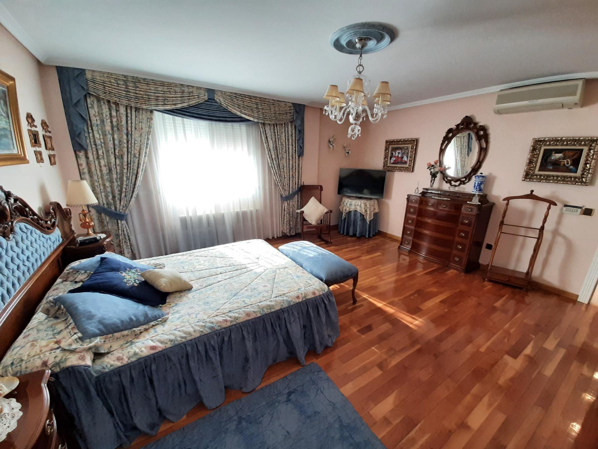 Villa independiente en Rincón de Loix.
