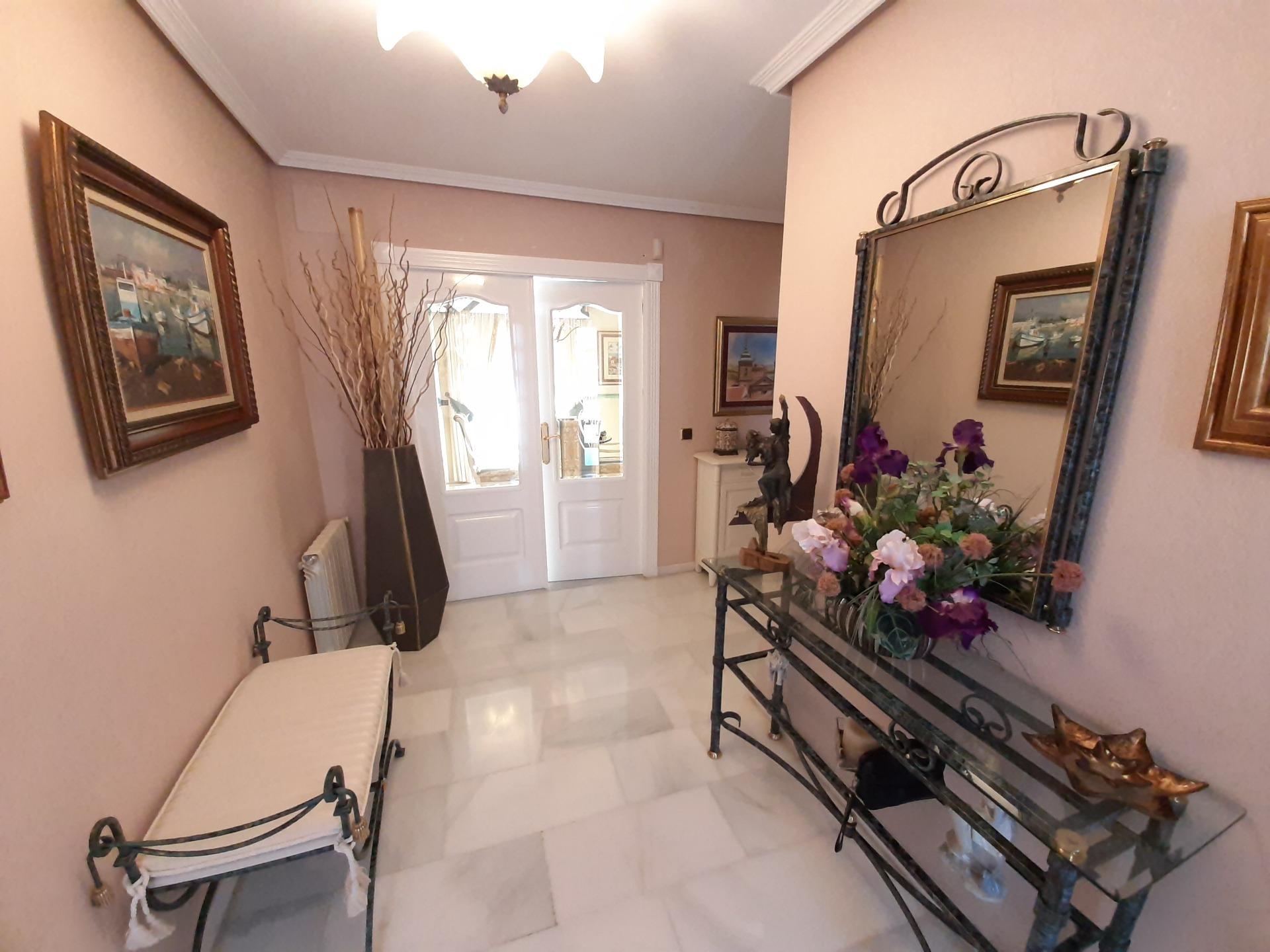 Villa independiente en Rincón de Loix.