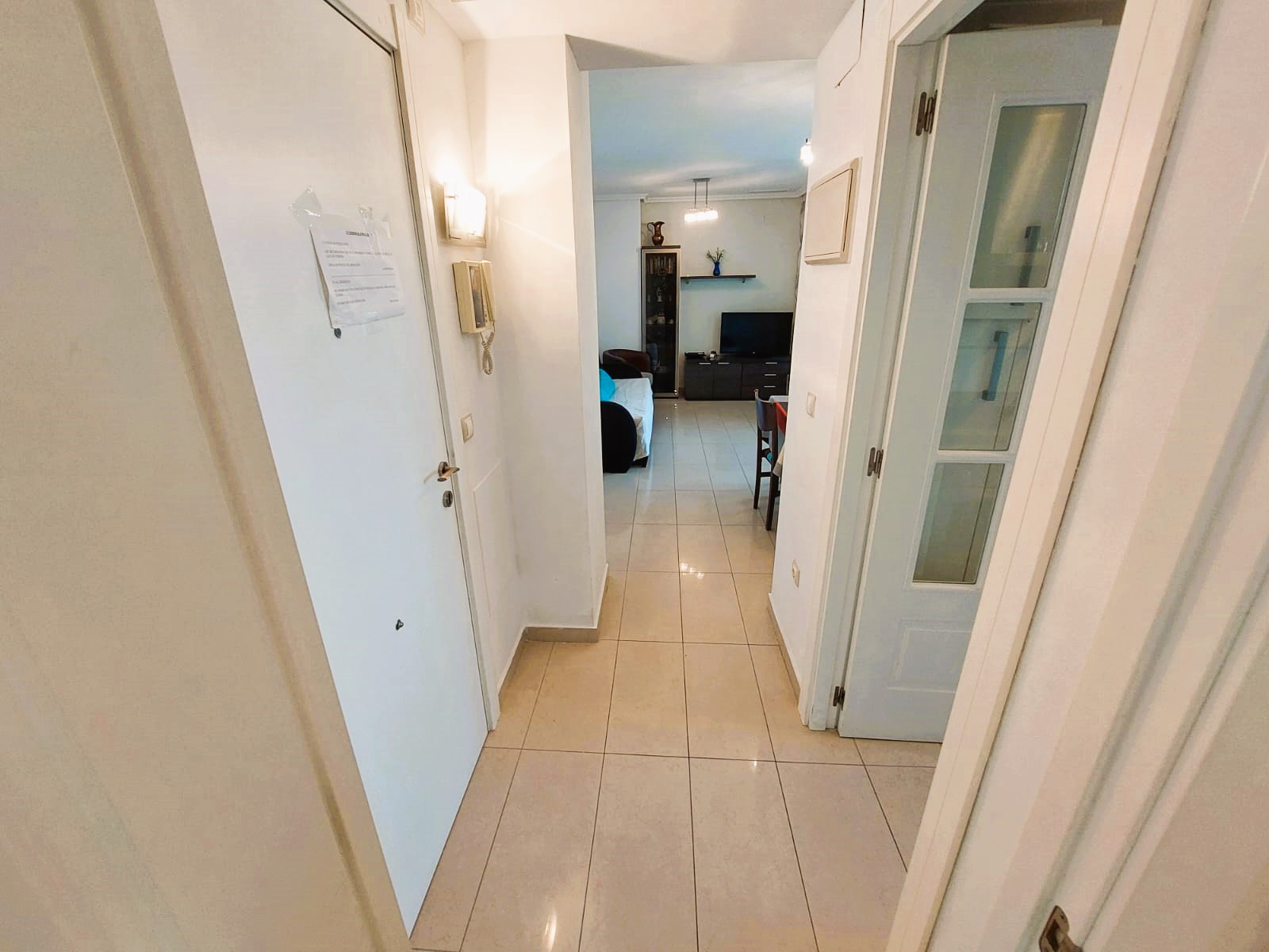 Apartamento con vistas al mar en  Benidorm, a 3 minutos de la playa.