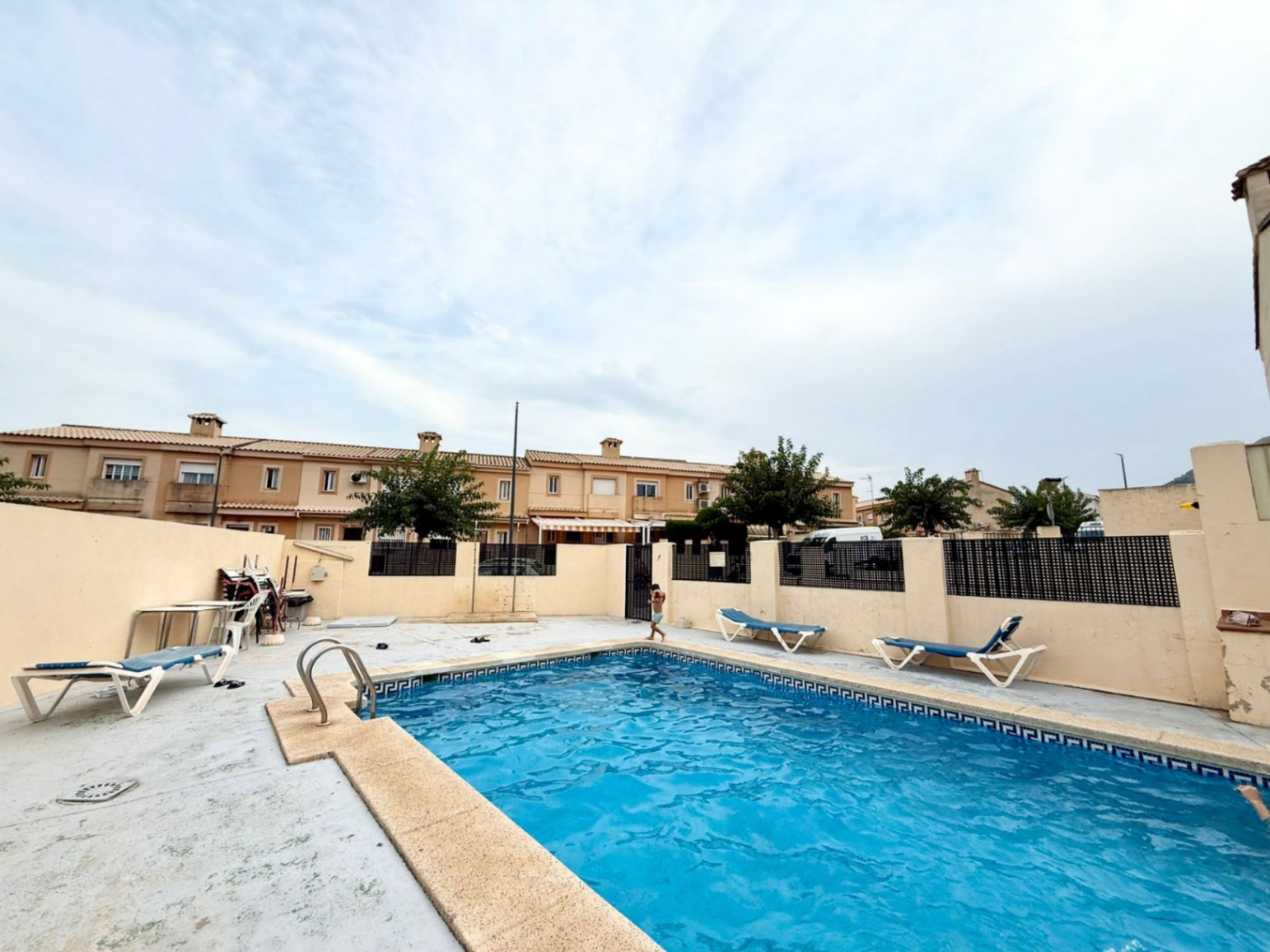 Chalet adosado en Polop.
