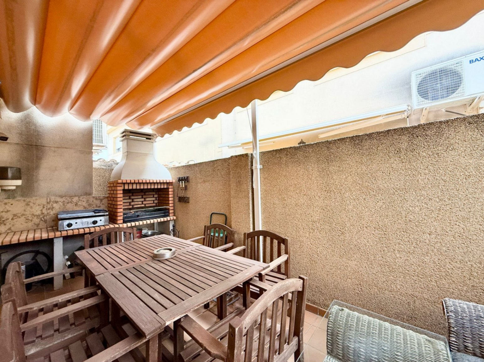 Chalet adosado en Polop.