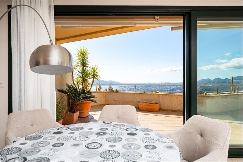 ¡Apartamentos en Sierra de Altea con vistas al mar y a las montañas!