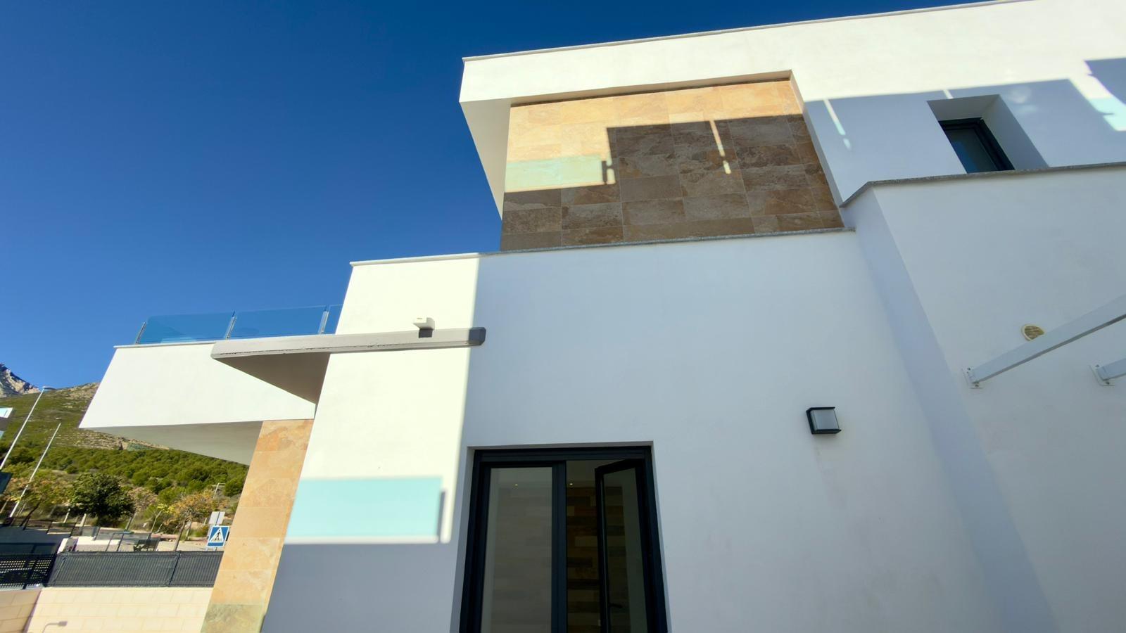 Villa en Polope con vistas a las montañas