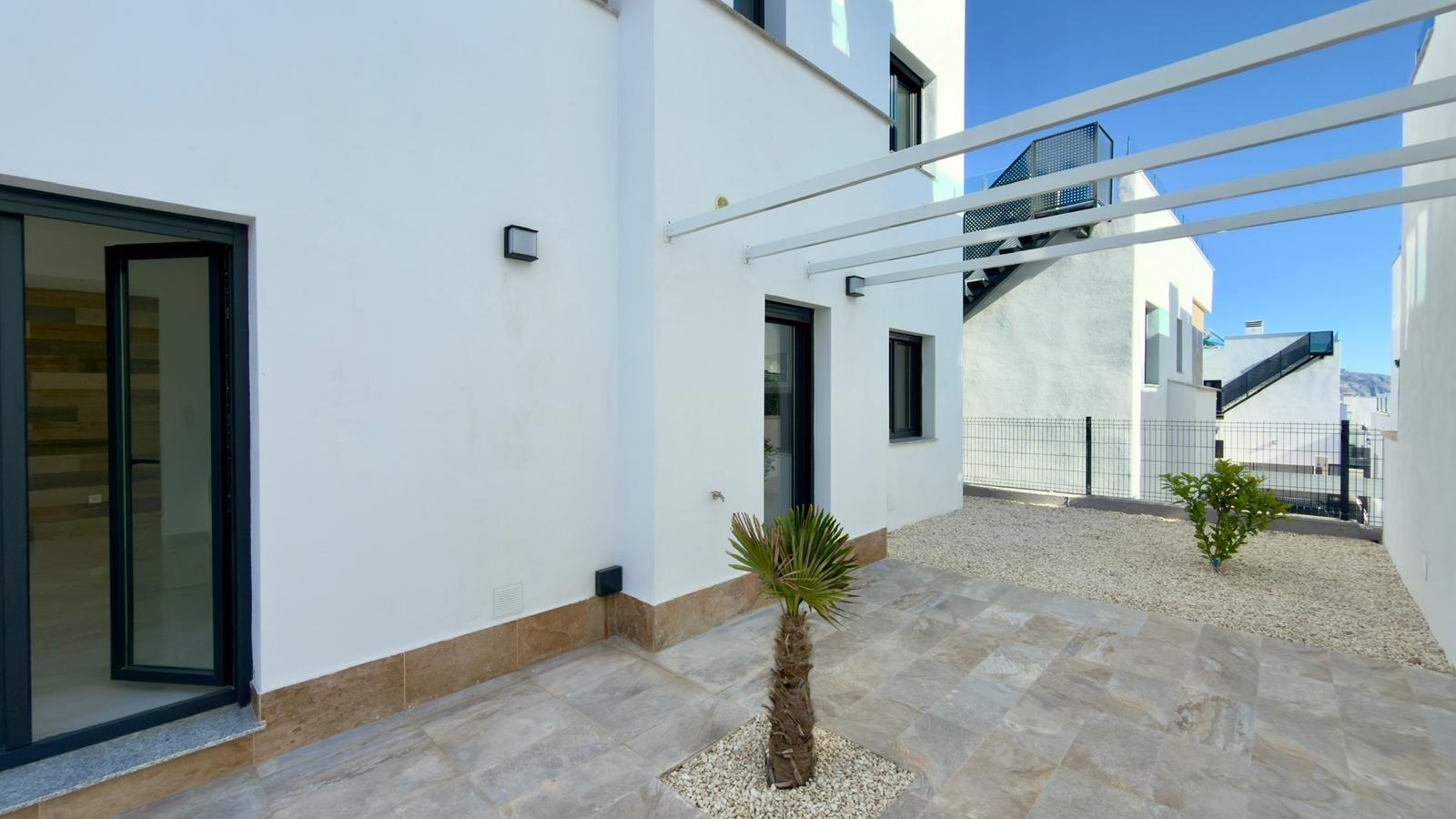 Villa en Polope con vistas a las montañas