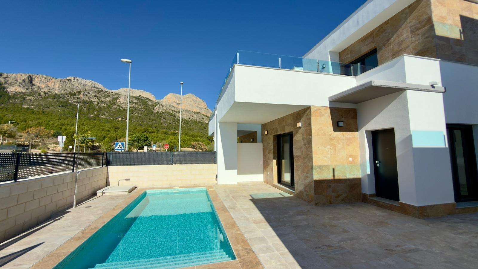 Villa en Polope con vistas a las montañas