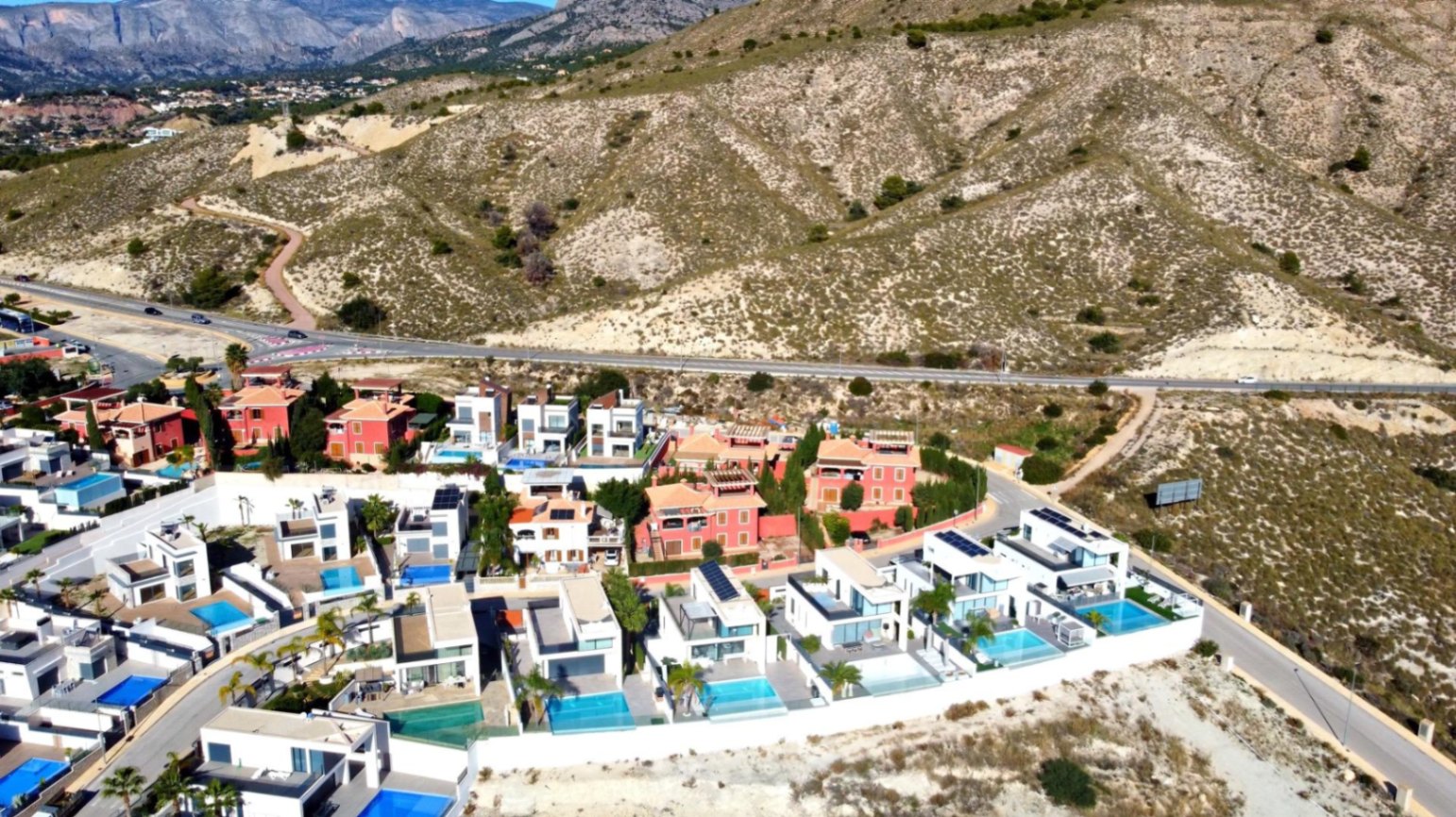 Villa para una familia numerosa en Finestrat.
