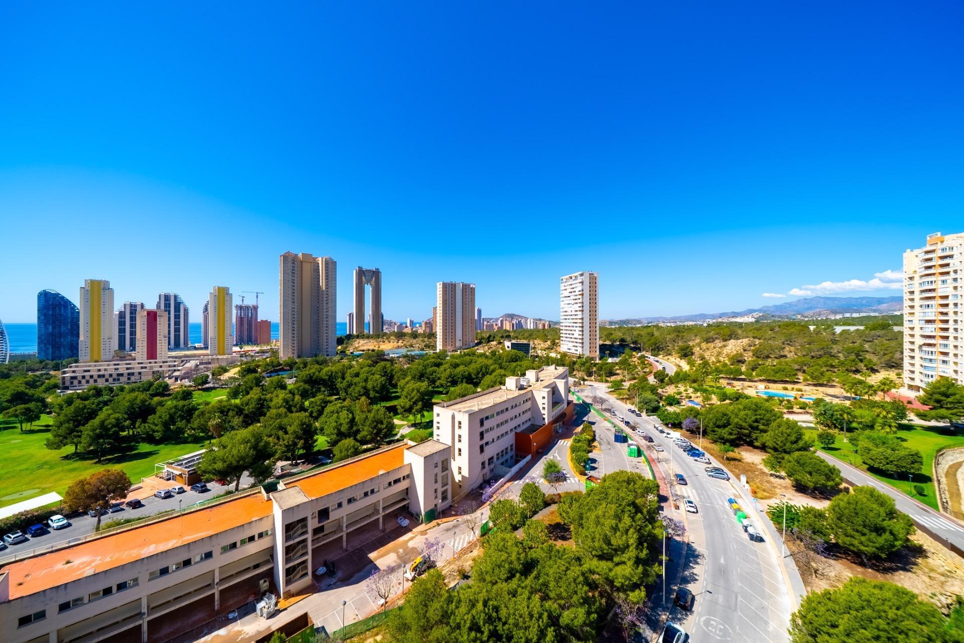 Apartamento con vistas panorámicas en Benidorm