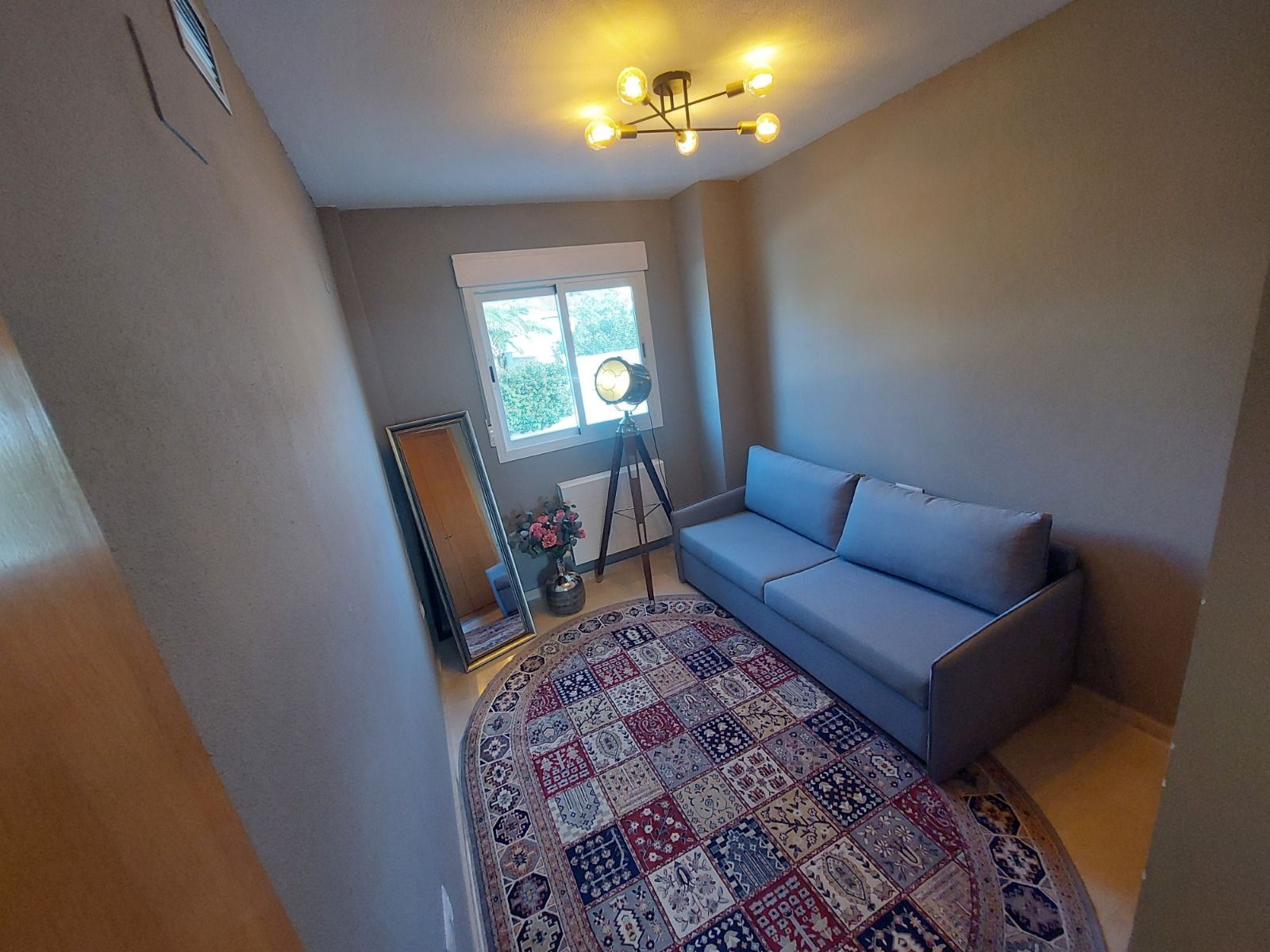 ¡Villa en La Nucía con vistas panorámicas!