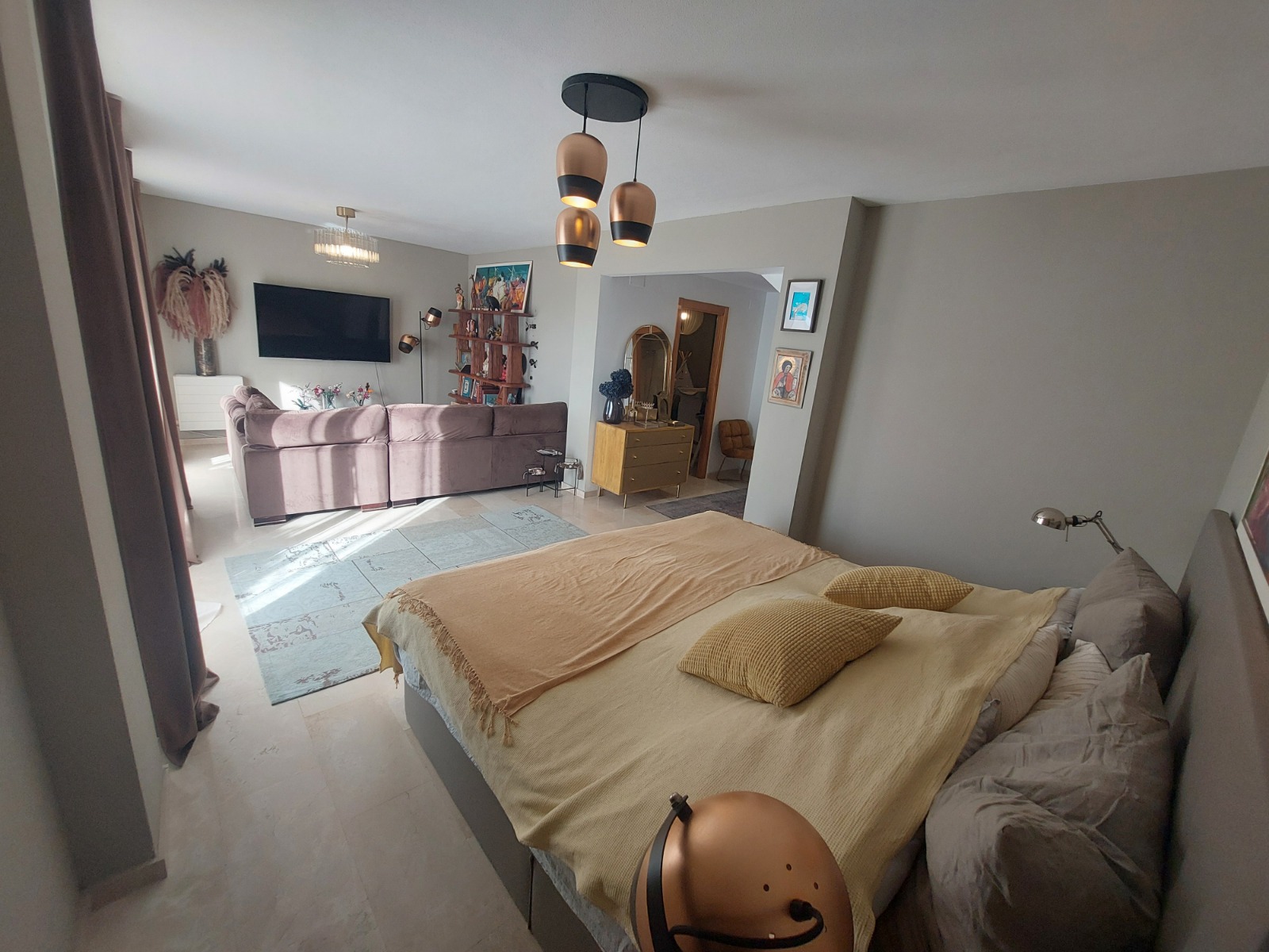¡Villa en La Nucía con vistas panorámicas!