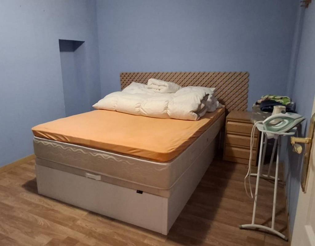 Sjarmerende halvrenovert hus i sentrum av Callosa den Sarrià.