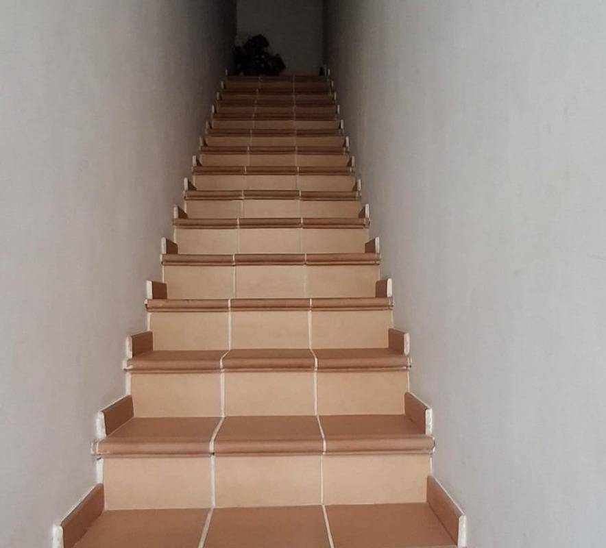Sjarmerende halvrenovert hus i sentrum av Callosa den Sarrià.