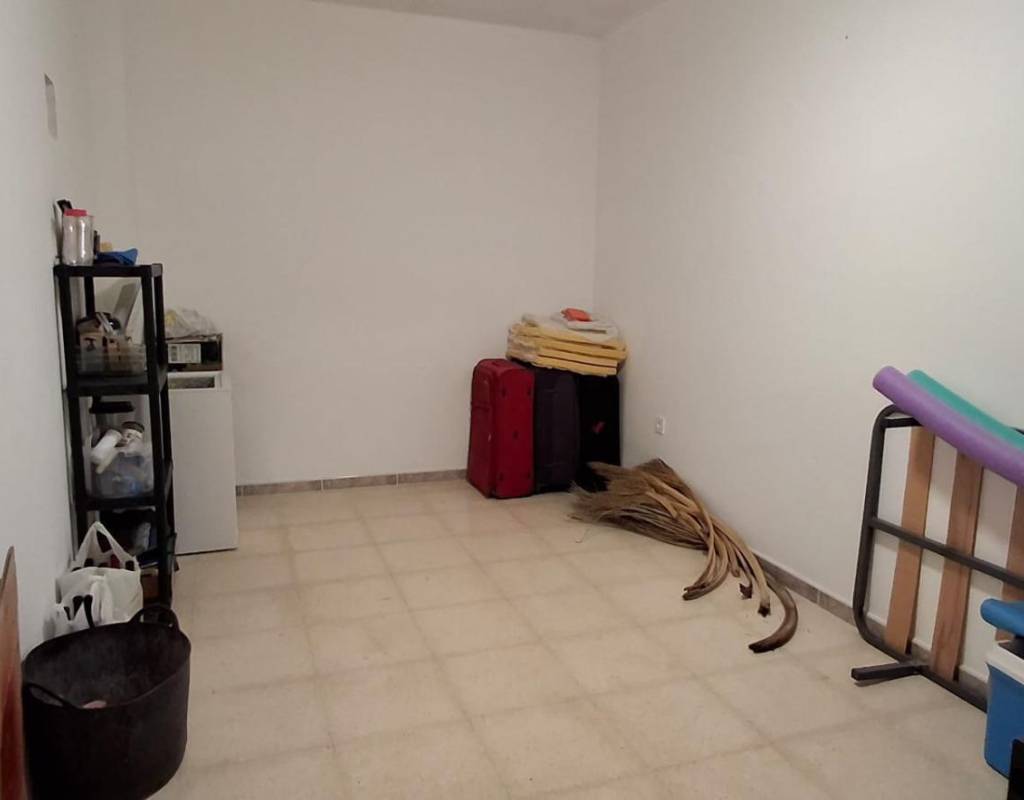 Sjarmerende halvrenovert hus i sentrum av Callosa den Sarrià.