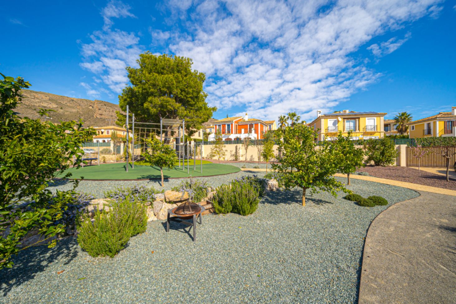 ¡Moderna villa en alquiler en Finestrat, Benidorm!