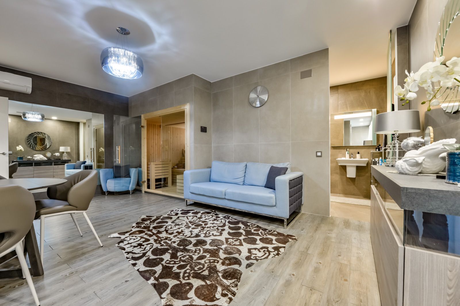¡Moderna villa en alquiler en Finestrat, Benidorm!