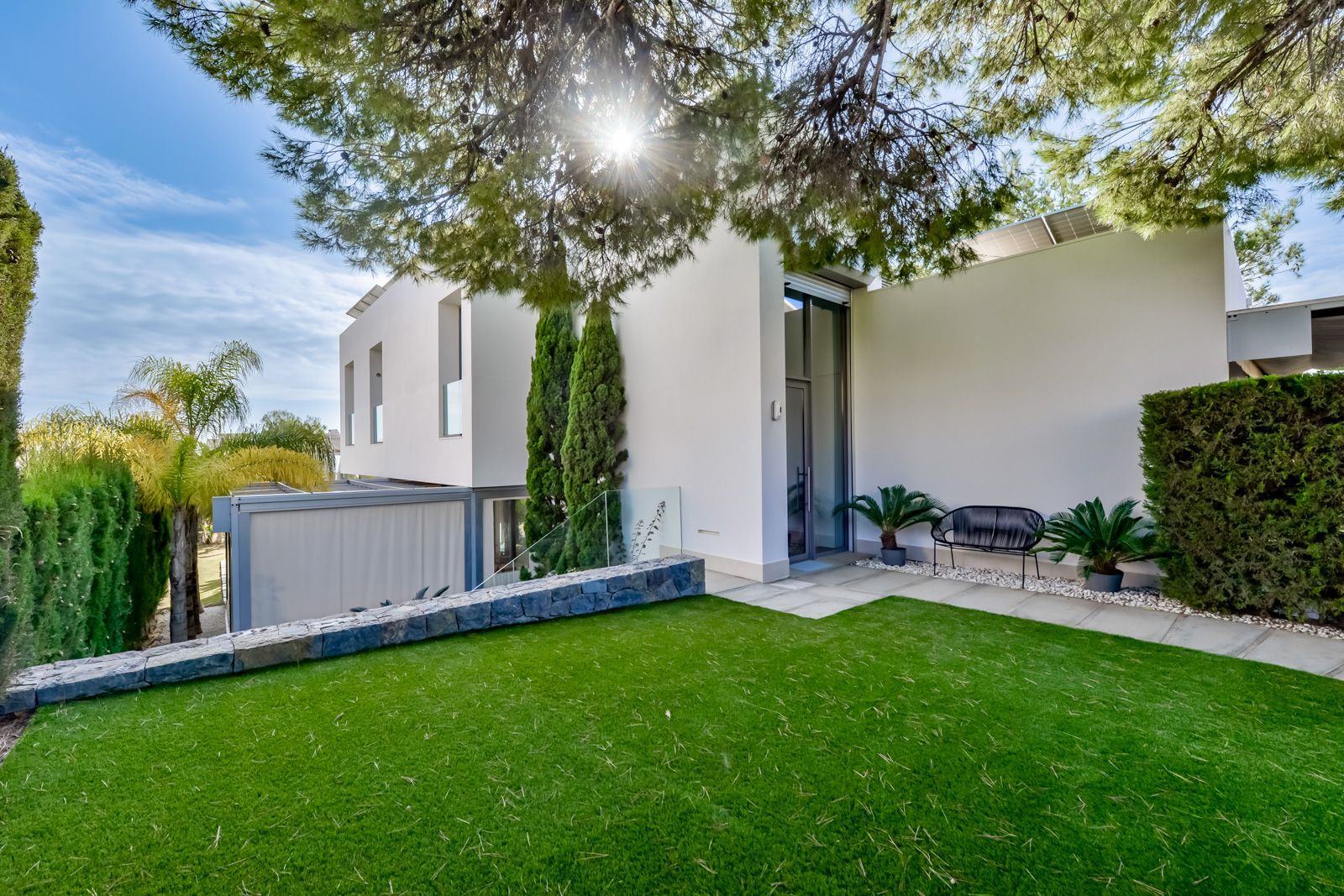 ¡Moderna villa en alquiler en Finestrat, Benidorm!