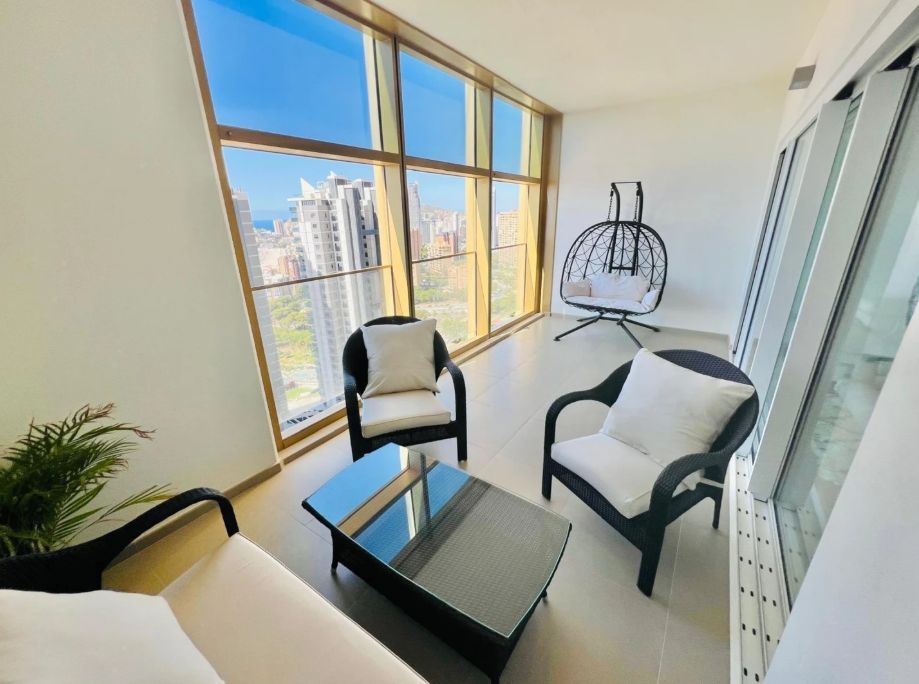 Apartamento de lujo con vistas al mar urb Intempo  planta alta