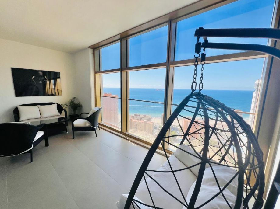 Apartamento de lujo con vistas al mar urb Intempo  planta alta