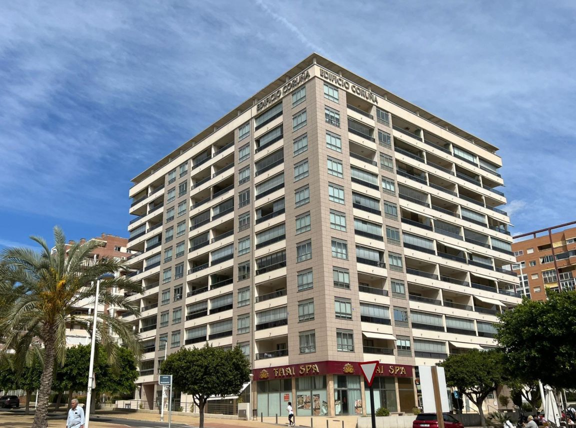  Impresionante apartamento Cala Villajoyosa urb. Coruña con garaje